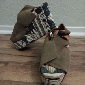 Jeffery Campbell Pisa Fab sz 7 Wedges